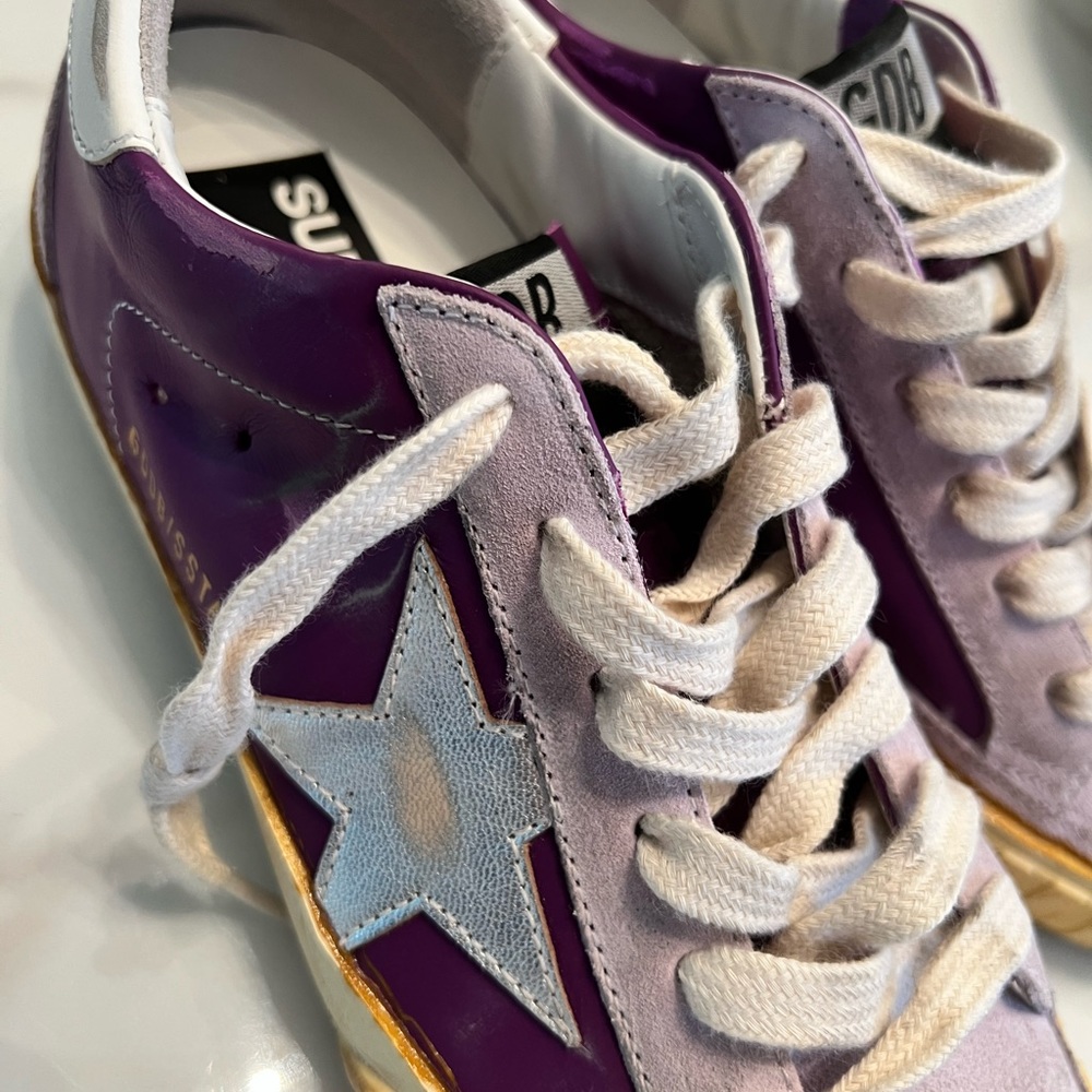 Brand New Still in Box Golden Goose Superstar Classics with Spur - Picture 3 of 7